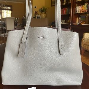 CoachCharlie Carryall Women's Large Bag - Pewter/Oxblood